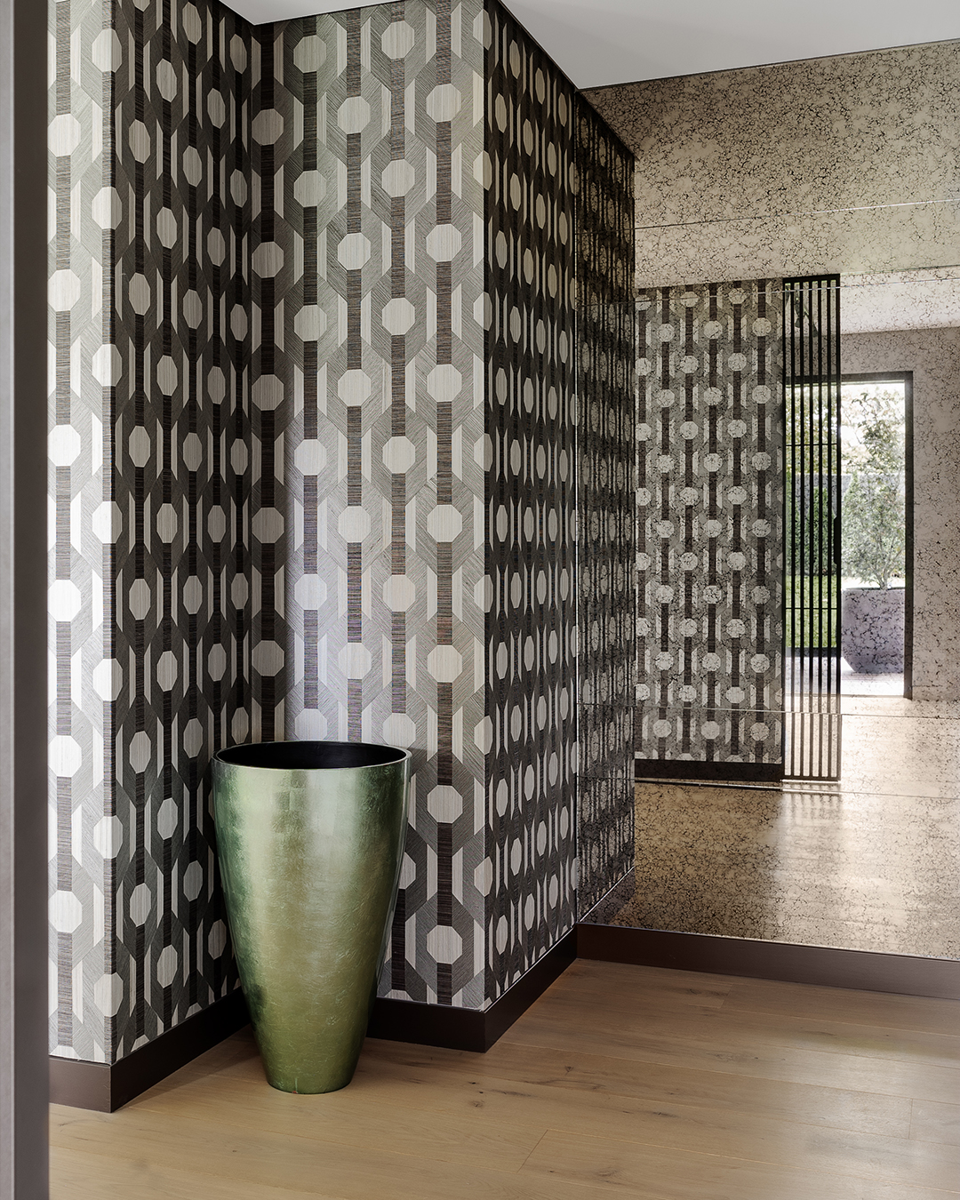 Apartment in Vandoeuvres Entrance